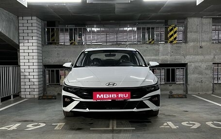 Hyundai Elantra, 2023 год, 2 590 000 рублей, 2 фотография