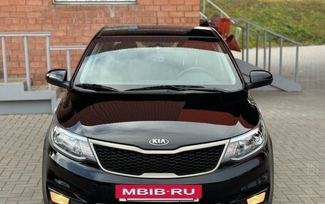 KIA Rio III рестайлинг, 2016 год, 1 365 000 рублей, 2 фотография