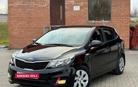 KIA Rio III рестайлинг, 2016 год, 1 365 000 рублей, 3 фотография