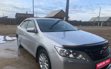 Toyota Camry, 2012 год, 1 850 000 рублей, 10 фотография