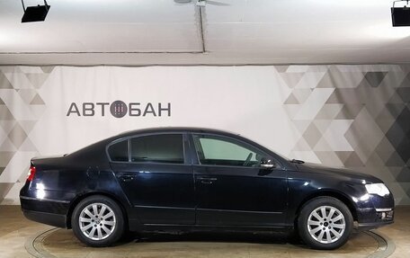 Volkswagen Passat B6, 2006 год, 529 000 рублей, 6 фотография