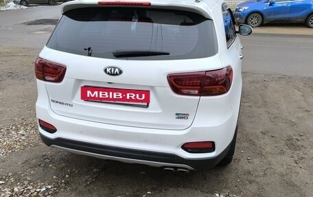 KIA Sorento III Prime рестайлинг, 2018 год, 3 300 000 рублей, 2 фотография