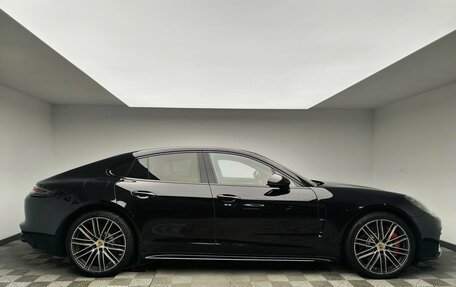 Porsche Panamera II рестайлинг, 2018 год, 10 058 000 рублей, 3 фотография