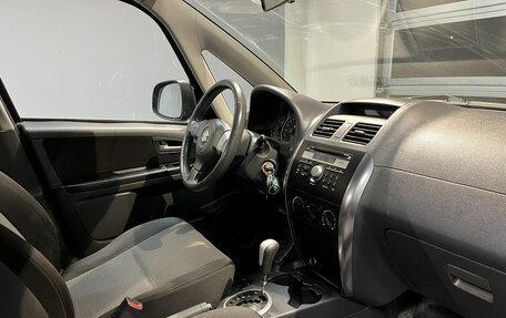 Suzuki SX4 II рестайлинг, 2008 год, 900 000 рублей, 13 фотография