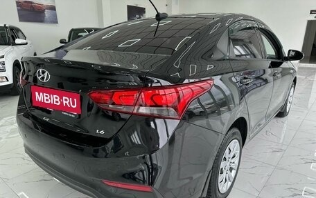 Hyundai Solaris II рестайлинг, 2019 год, 1 699 000 рублей, 4 фотография