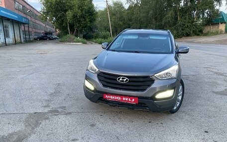 Hyundai Santa Fe III рестайлинг, 2012 год, 1 680 000 рублей, 3 фотография