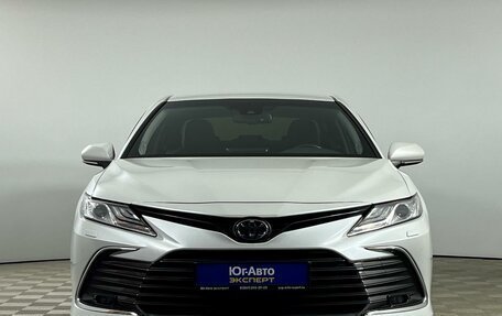 Toyota Camry, 2021 год, 3 399 000 рублей, 2 фотография