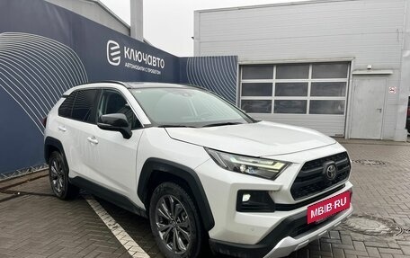 Toyota RAV4, 2023 год, 4 325 000 рублей, 2 фотография