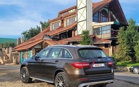 Mercedes-Benz GLC, 2015 год, 3 950 000 рублей, 2 фотография