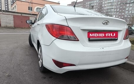 Hyundai Solaris II рестайлинг, 2016 год, 650 000 рублей, 5 фотография