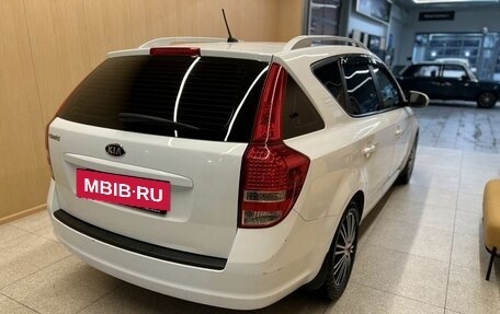 KIA cee'd I рестайлинг, 2011 год, 999 000 рублей, 4 фотография