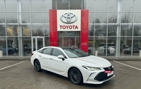 Toyota Avalon, 2022 год, 4 500 000 рублей, 4 фотография