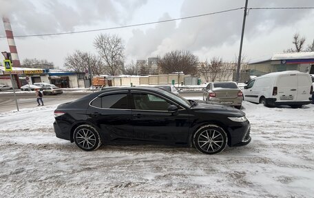 Toyota Camry, 2021 год, 3 350 000 рублей, 3 фотография