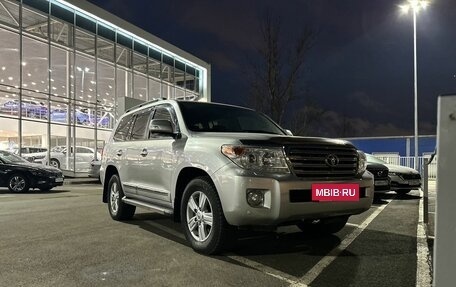 Toyota Land Cruiser 200, 2012 год, 4 050 000 рублей, 3 фотография