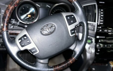 Toyota Land Cruiser 200, 2012 год, 4 050 000 рублей, 9 фотография