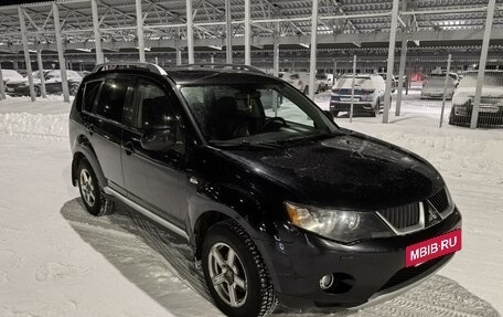 Mitsubishi Outlander III рестайлинг 3, 2008 год, 895 000 рублей, 16 фотография