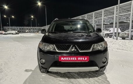 Mitsubishi Outlander III рестайлинг 3, 2008 год, 895 000 рублей, 28 фотография