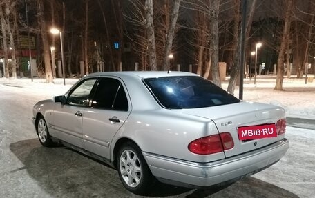 Mercedes-Benz E-Класс, 1998 год, 400 000 рублей, 7 фотография