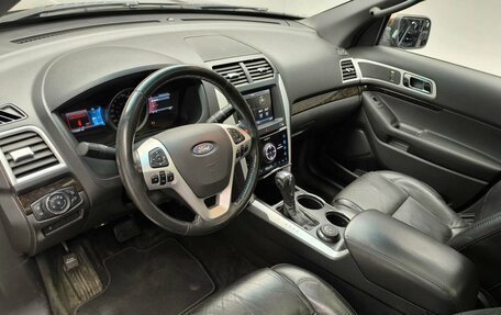 Ford Explorer VI, 2012 год, 1 797 000 рублей, 11 фотография