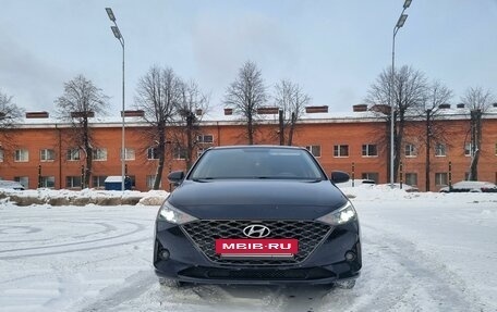 Hyundai Solaris II рестайлинг, 2020 год, 1 800 000 рублей, 7 фотография