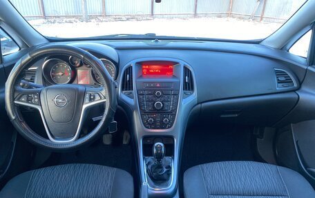 Opel Astra J, 2013 год, 880 000 рублей, 17 фотография