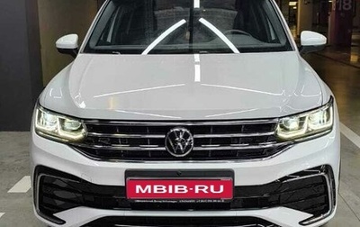 Volkswagen Tiguan II, 2021 год, 4 800 000 рублей, 1 фотография