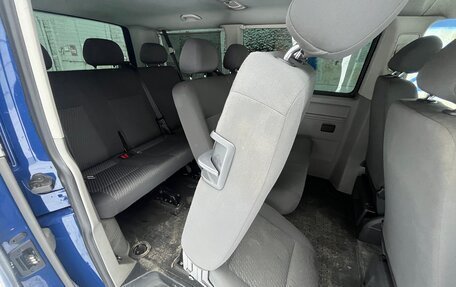 Volkswagen Transporter T5 рестайлинг, 2005 год, 999 999 рублей, 13 фотография