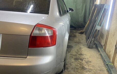 Audi A4, 2001 год, 550 000 рублей, 4 фотография