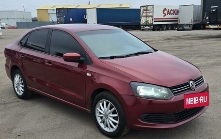 Volkswagen Polo VI (EU Market), 2012 год, 875 000 рублей, 3 фотография