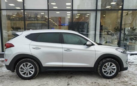 Hyundai Tucson III, 2017 год, 2 238 000 рублей, 4 фотография