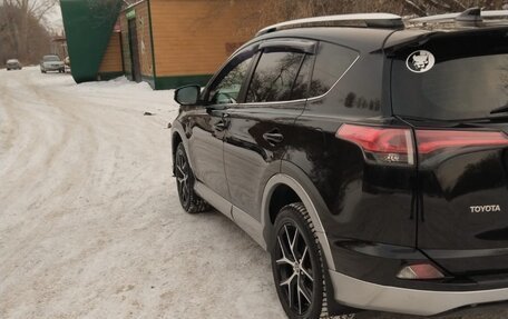 Toyota RAV4, 2016 год, 1 830 000 рублей, 9 фотография