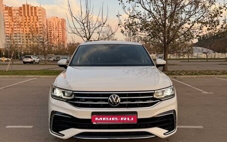 Volkswagen Tiguan II, 2021 год, 4 900 000 рублей, 5 фотография