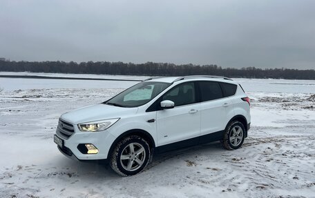 Ford Kuga III, 2017 год, 1 630 000 рублей, 4 фотография