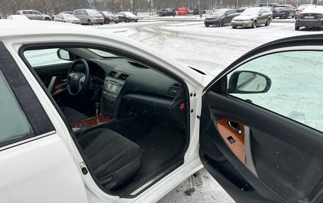 Toyota Camry, 2010 год, 1 595 000 рублей, 12 фотография