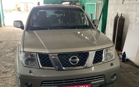 Nissan Pathfinder, 2008 год, 960 000 рублей, 1 фотография