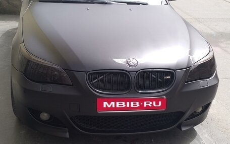 BMW 5 серия, 2007 год, 1 225 000 рублей, 2 фотография