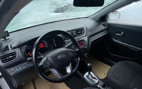 KIA Rio III рестайлинг, 2013 год, 780 000 рублей, 9 фотография