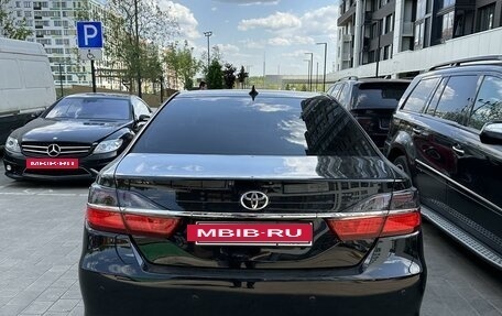 Toyota Camry, 2016 год, 1 950 000 рублей, 6 фотография