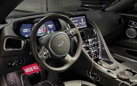 Aston Martin DB11 I, 2021 год, 20 000 000 рублей, 11 фотография