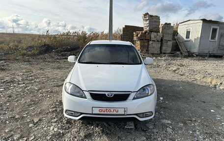 Daewoo Gentra II, 2013 год, 695 000 рублей, 3 фотография