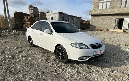 Daewoo Gentra II, 2013 год, 695 000 рублей, 2 фотография