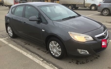 Opel Astra J, 2011 год, 690 000 рублей, 3 фотография