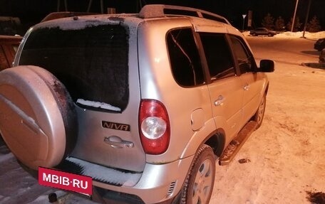 Chevrolet Niva I рестайлинг, 2012 год, 460 000 рублей, 10 фотография