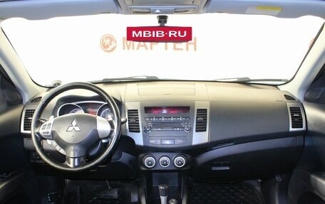 Mitsubishi Outlander III рестайлинг 3, 2008 год, 1 146 000 рублей, 15 фотография