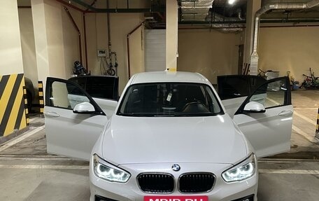 BMW 1 серия, 2018 год, 2 150 000 рублей, 2 фотография