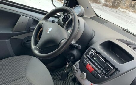 Peugeot 107 I рестайлинг, 2007 год, 450 000 рублей, 5 фотография