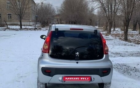 Peugeot 107 I рестайлинг, 2007 год, 450 000 рублей, 3 фотография