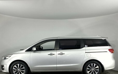 KIA Carnival III, 2015 год, 2 270 000 рублей, 9 фотография