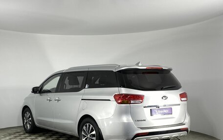 KIA Carnival III, 2015 год, 2 270 000 рублей, 6 фотография