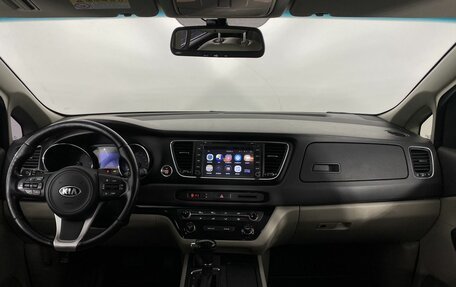 KIA Carnival III, 2015 год, 2 270 000 рублей, 16 фотография